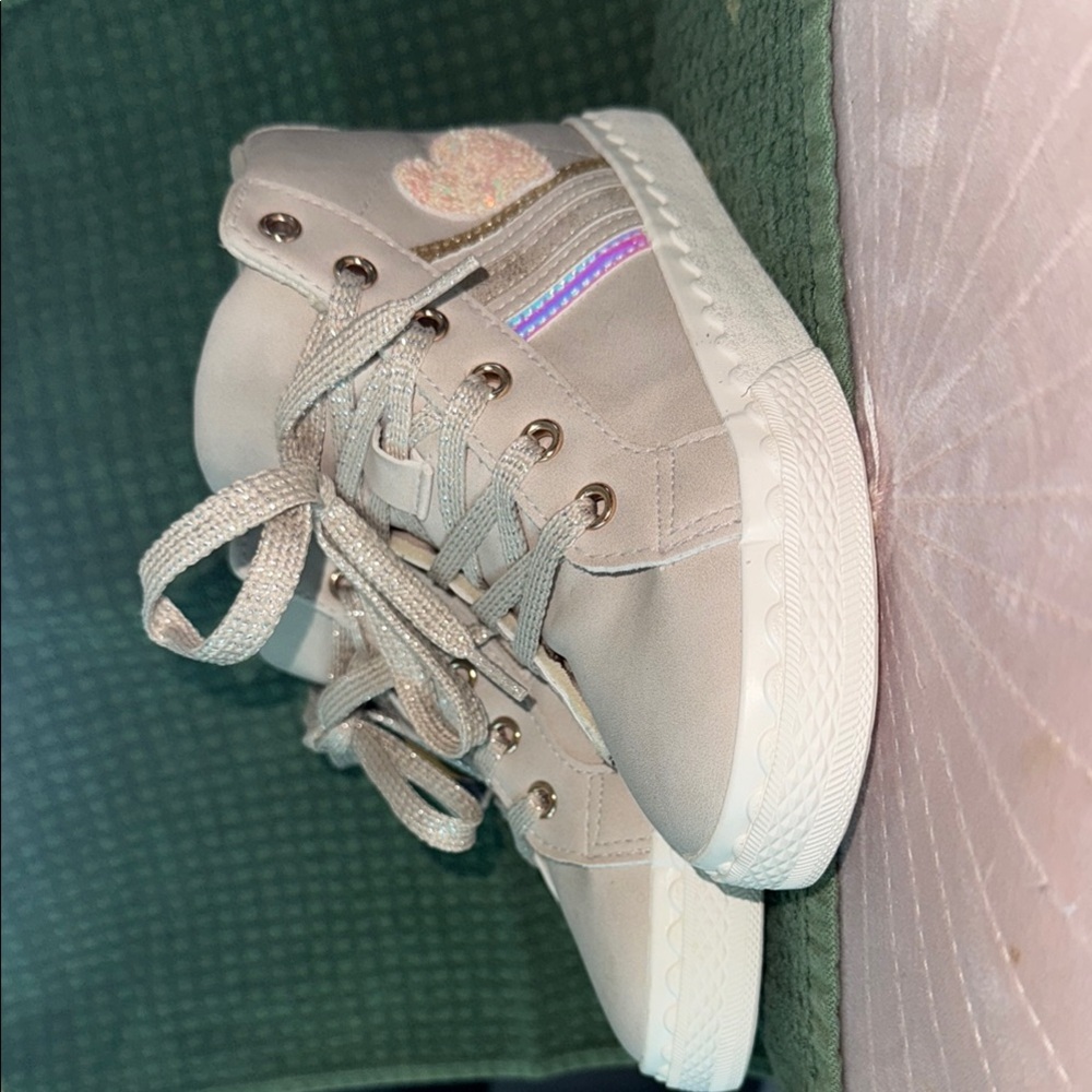 Tan Sneakers with Chunky Modern Silhouette